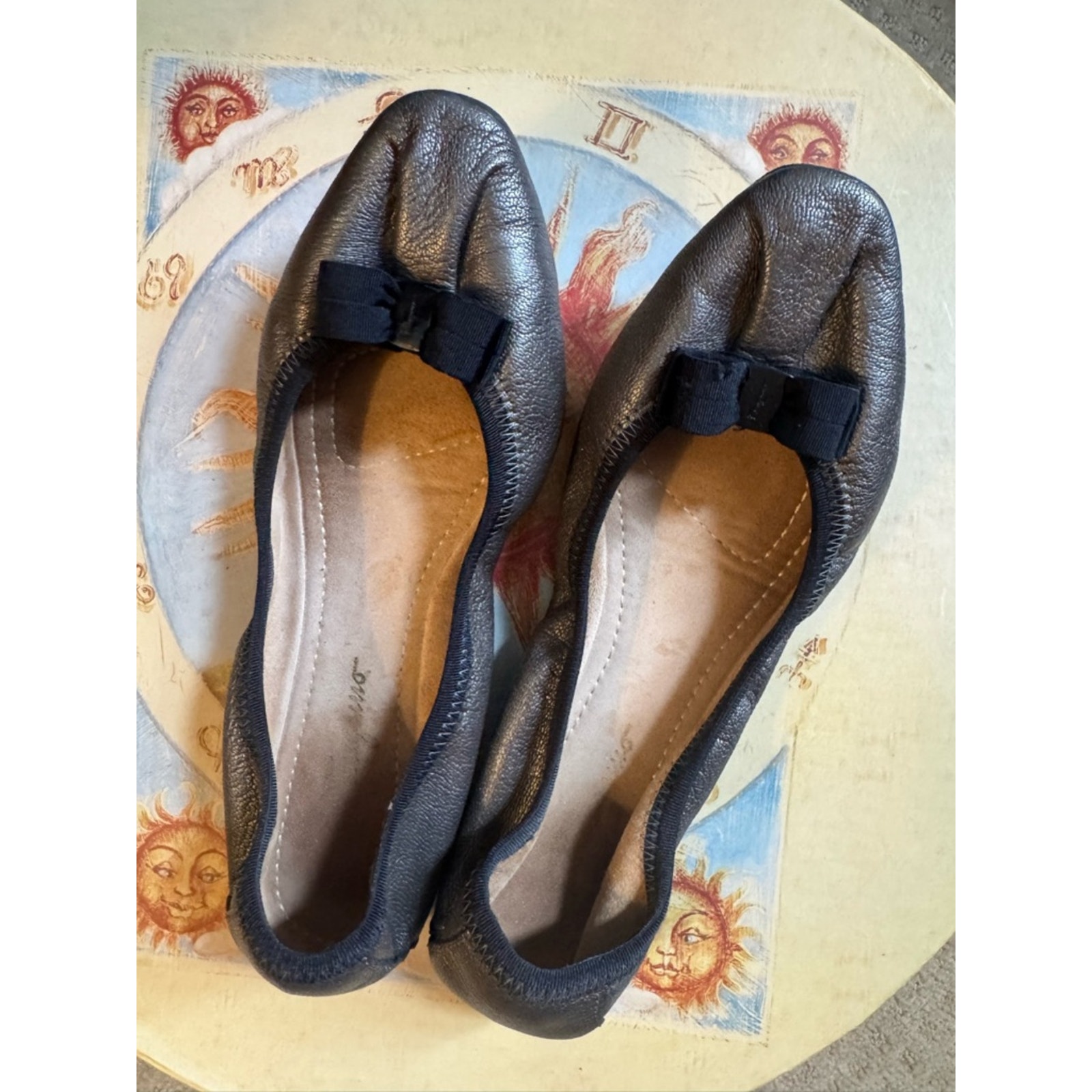 Salvatore Ferragamo Metallic Black Leather Bow Ballet Flats The Color Is Bronze